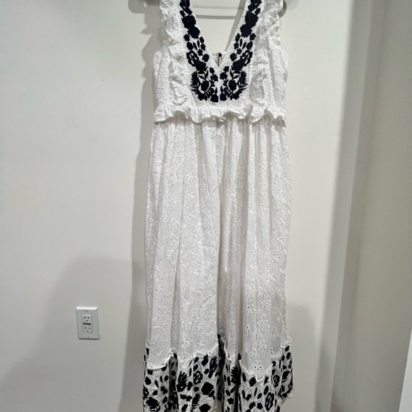 Allison New York- White Eyelet Embroidered Maxi Dress S - Picture 2 of 4